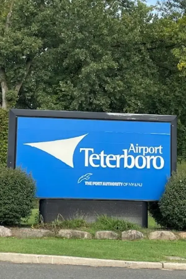 limo service to Teterboro Private Airport