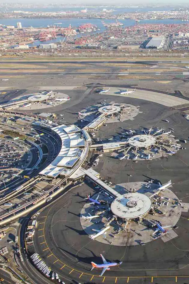 Premium limo service from Newark airport​