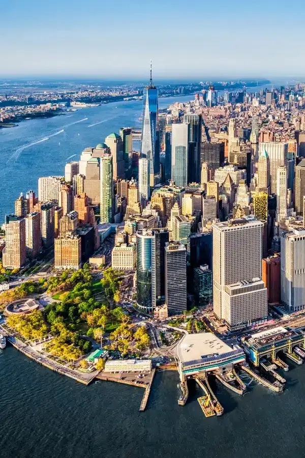 black limo services between lga and manhattan​